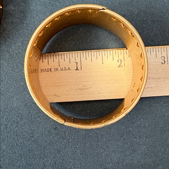 2 Madewell bracelets - Picture 3 of 6